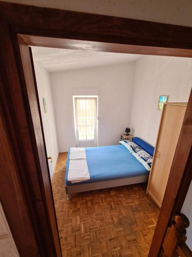 Apartments Tuka Near The Beach Vir Ngoại thất bức ảnh